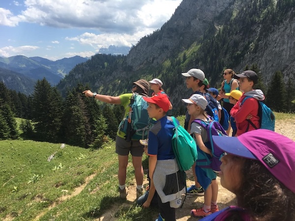 kids-alps-hike-anim